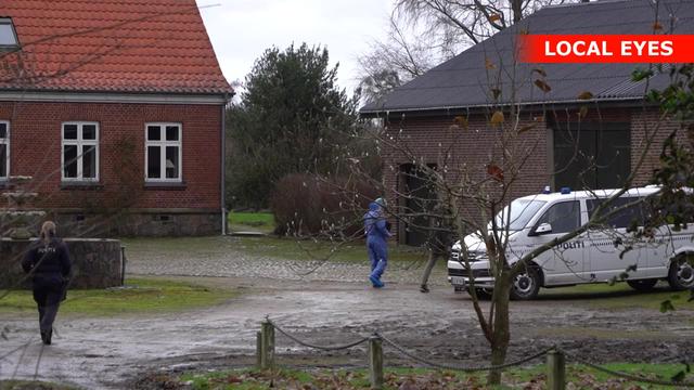 En 31-årig mand er blevet varetægtsfængslet i tre uger, efter at være brudt ind i et hus bevæbnet med en kniv med den hendigt at begå manddrab