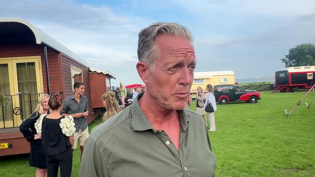 Peter Mygind får moren hjem