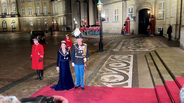 Prins Joachim og Prinsesse Marie ankomst Nytårstaffel 2025