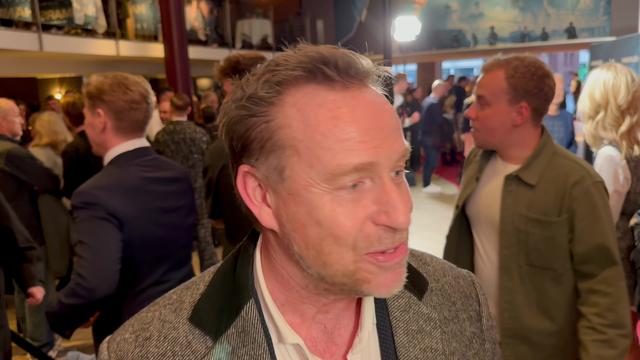 Adam Price taler om brud